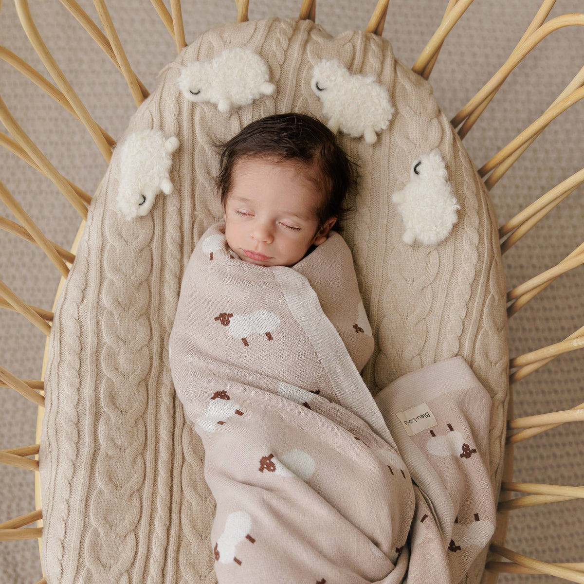 100% Luxury Cotton Receiving Swaddle Baby Blanket - Sheep: Sheep - Grey