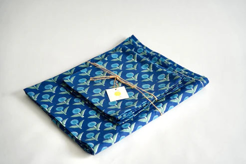 Sorella Sol Blue Tablecloth & Napkins (8) Set 60" x 90"
